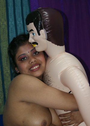 Flexible indian MILF Priya Anjeli Rai seducing her yoga instructor